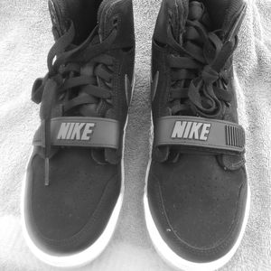 Jordans Youth size 6.5